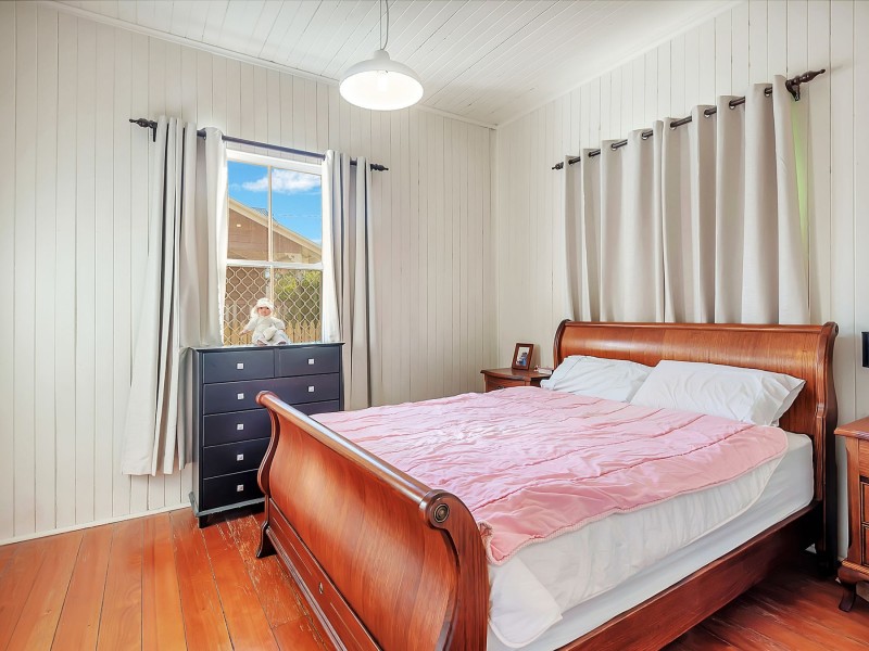 4 Peardon Street, South Toowoomba QLD 4350