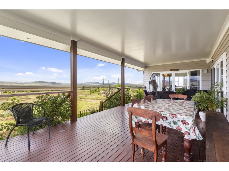 39 Budgee Road, Ascot QLD 4359