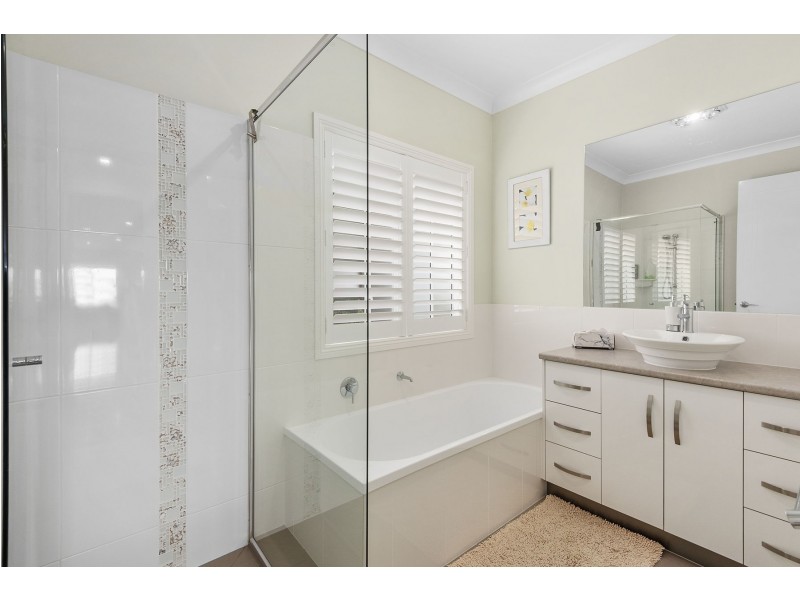 39 Budgee Road, Ascot QLD 4359