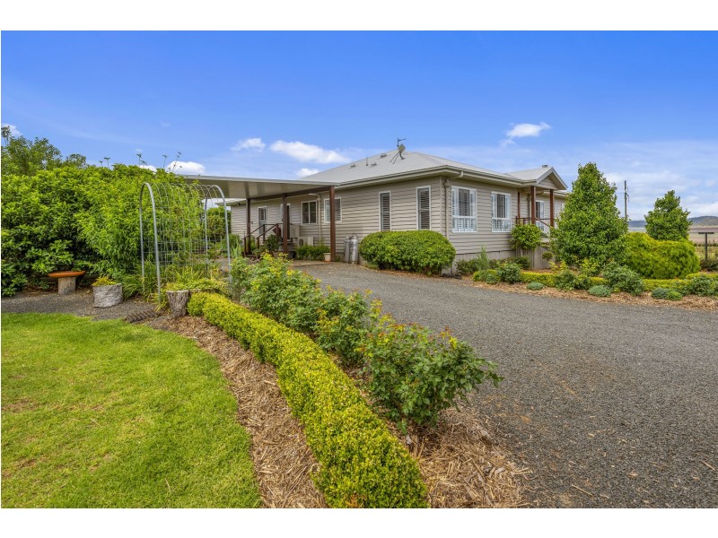 39 Budgee Road, Ascot QLD 4359