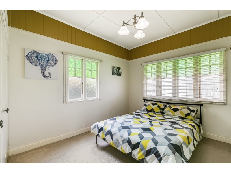 92 James Street, South Toowoomba QLD 4350