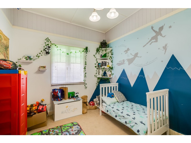 92 James Street, South Toowoomba QLD 4350