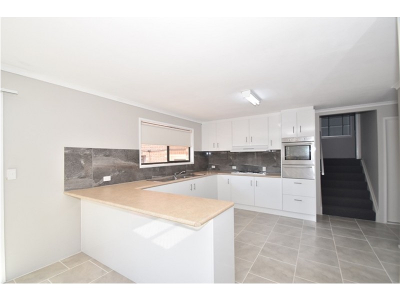 824 Ruthven Street, Kearneys Spring QLD 4350