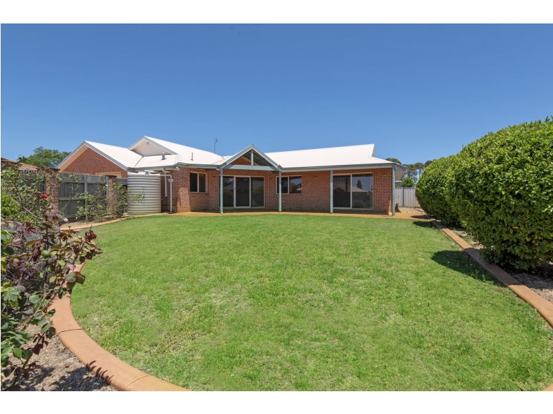 7 Drumcoes Court, Middle Ridge QLD 4350