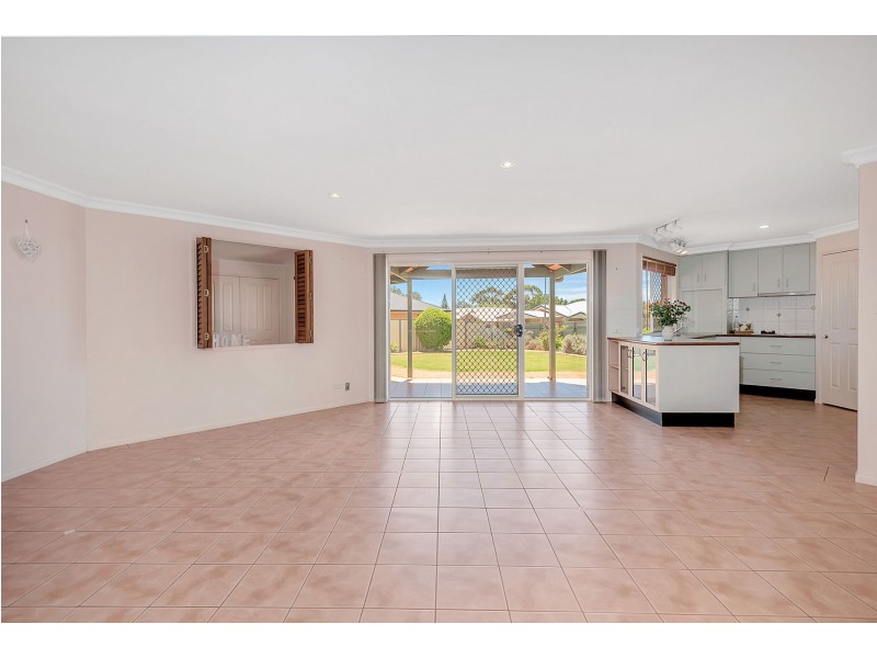 7 Drumcoes Court, Middle Ridge QLD 4350