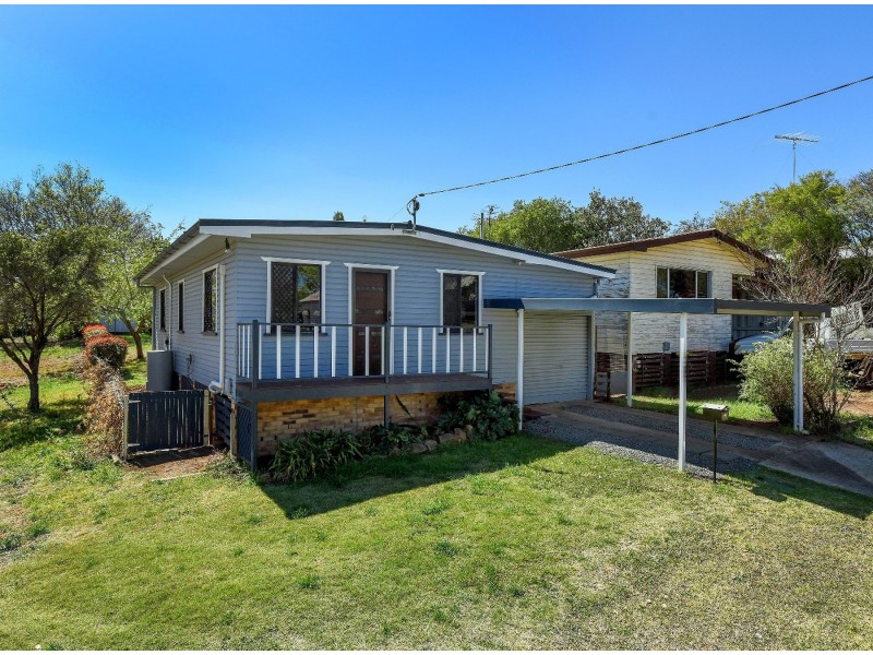 9 Glasgow Street, North Toowoomba QLD 4350