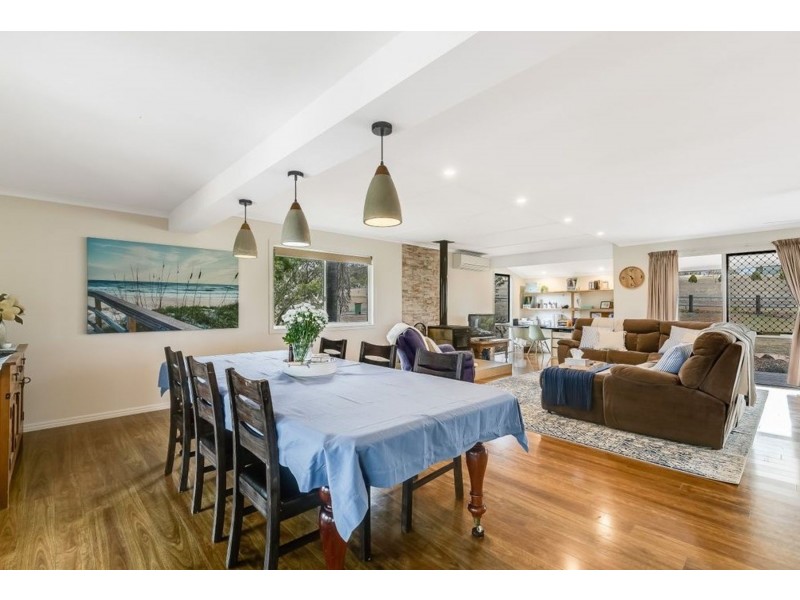 17 Bedwell Street, Cranley QLD 4350