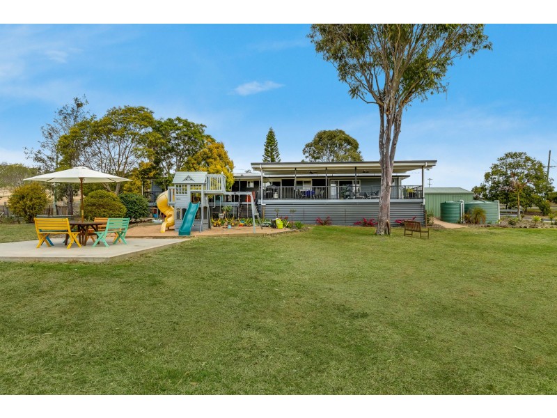 17 Bedwell Street, Cranley QLD 4350