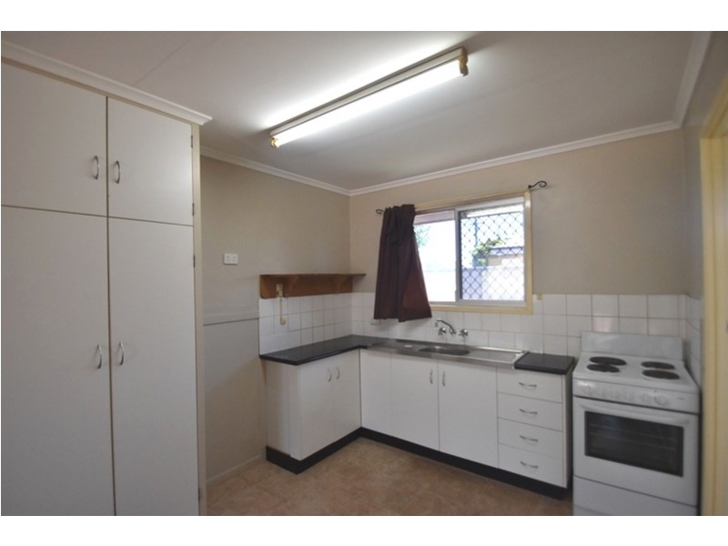 1/457 Alderley Street, Harristown QLD 4350