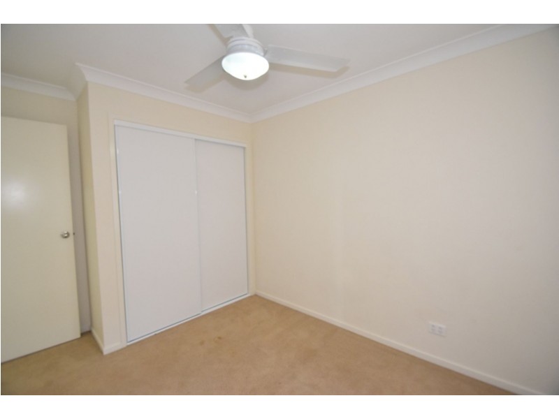 3 Sweeney Street, Kearneys Spring QLD 4350