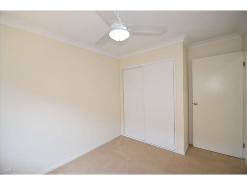 3 Sweeney Street, Kearneys Spring QLD 4350