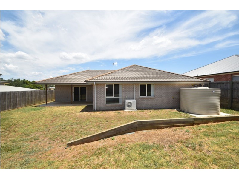 3 Sweeney Street, Kearneys Spring QLD 4350