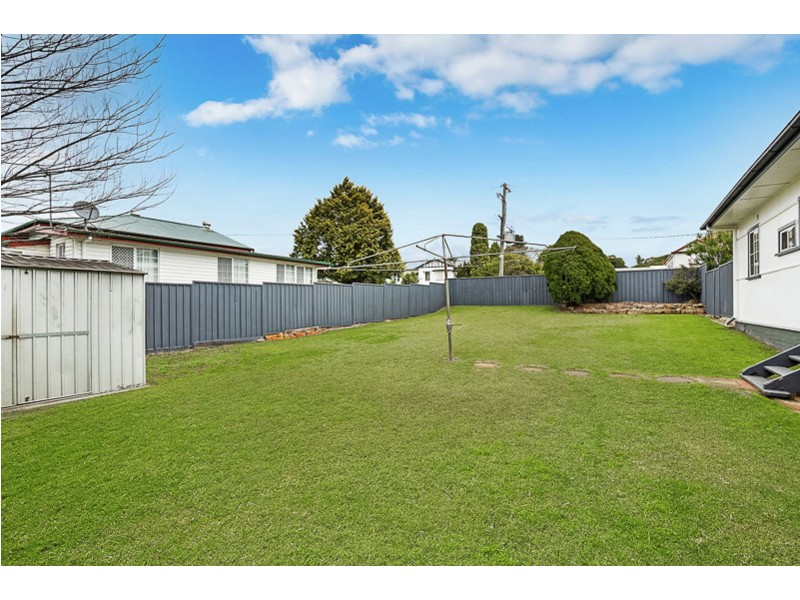 24 Vacy Street, Newtown QLD 4350