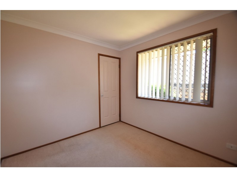 2 Danica Court, Kearneys Spring QLD 4350