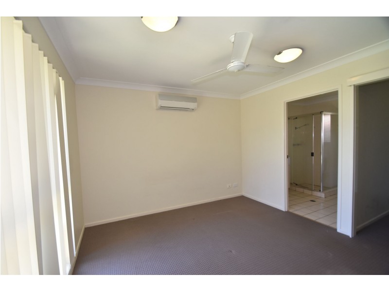 2 Deller Close, Middle Ridge QLD 4350