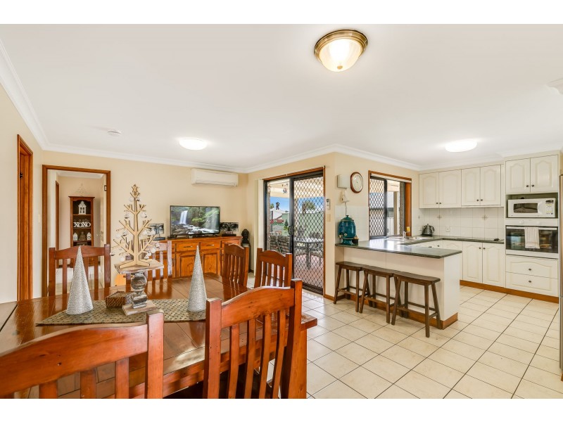 539 Hume Street, Kearneys Spring QLD 4350