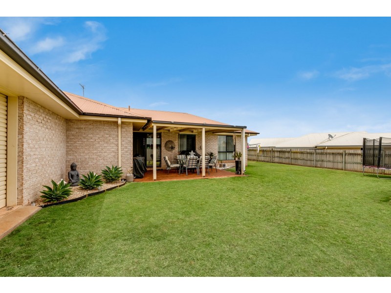 539 Hume Street, Kearneys Spring QLD 4350