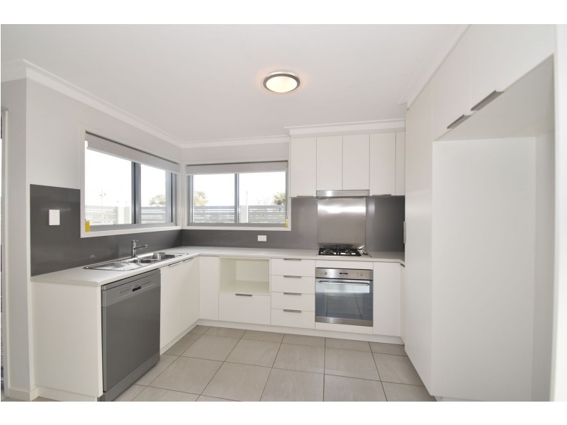 1/7 Gentle Street, North Toowoomba QLD 4350