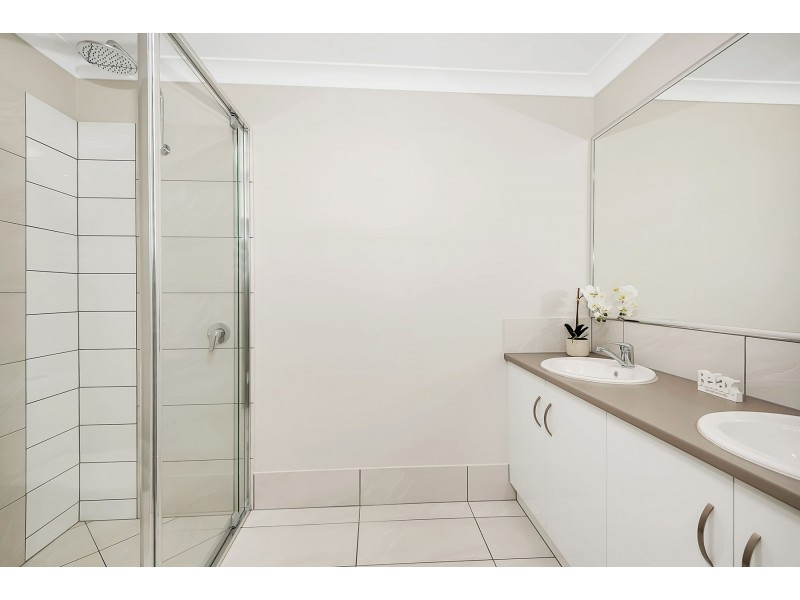 459 Bridge Street, Wilsonton QLD 4350