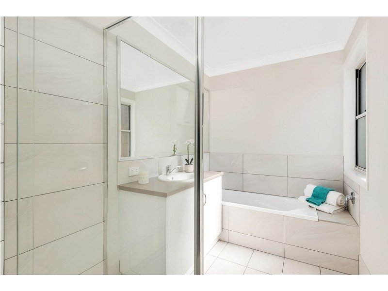 459 Bridge Street, Wilsonton QLD 4350