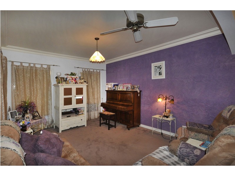 136 Dixon Lane, Greenmount East QLD 4359