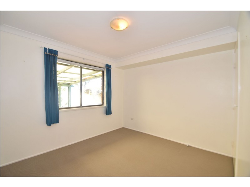 10 Traminer Drive, Wilsonton Heights QLD 4350