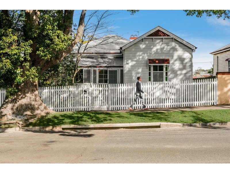 26 Hill Street, Toowoomba City QLD 4350