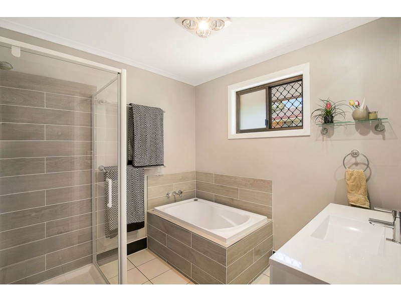 9 Wright Street, Wilsonton QLD 4350