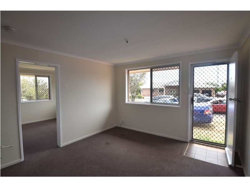 2/71 Drayton Road, Harristown QLD 4350