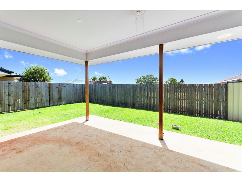 12 Farrer Street, Cranley QLD 4350