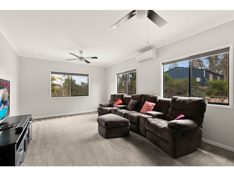 76 Dobel Drive, Upper Lockyer QLD 4352