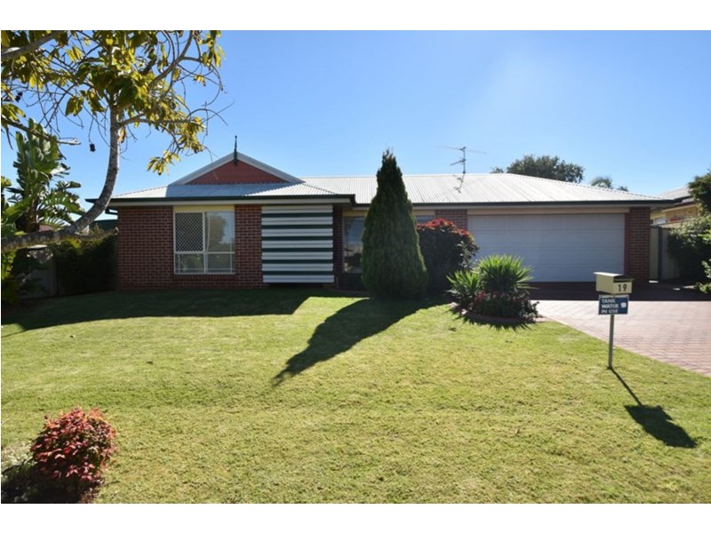 19 Glen Avon Court, Glenvale QLD 4350