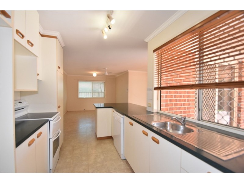 19 Glen Avon Court, Glenvale QLD 4350