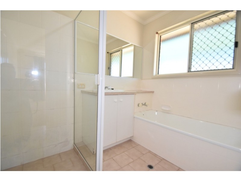 19 Glen Avon Court, Glenvale QLD 4350