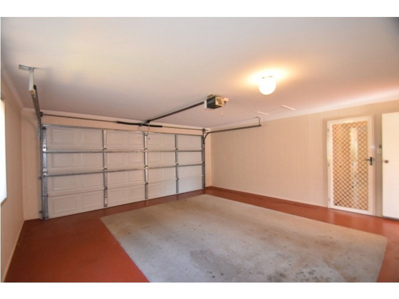 19 Glen Avon Court, Glenvale QLD 4350