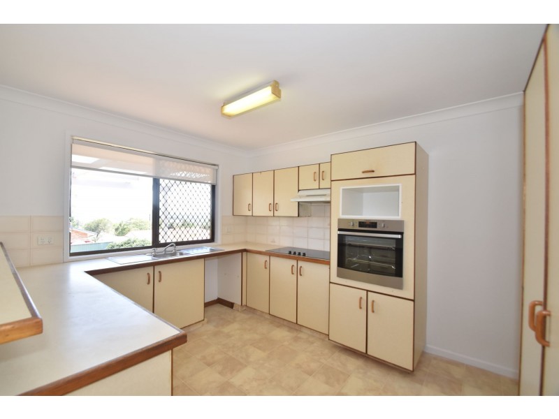 106 Hursley Road, Newtown QLD 4350