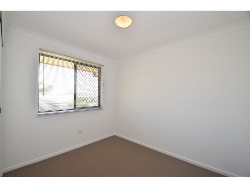 106 Hursley Road, Newtown QLD 4350