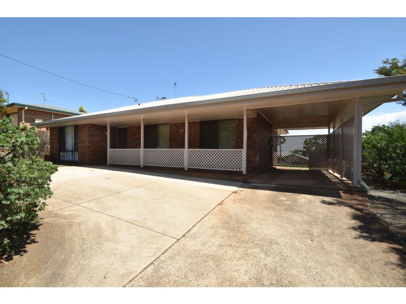 106 Hursley Road, Newtown QLD 4350