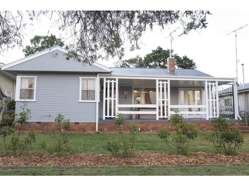 13 Rosina Street, Newtown QLD 4350