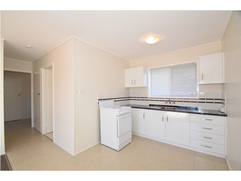 1/164 Hill Street, Newtown QLD 4350
