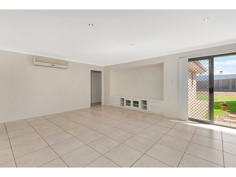 24 Whitman Street, Westbrook QLD 4350