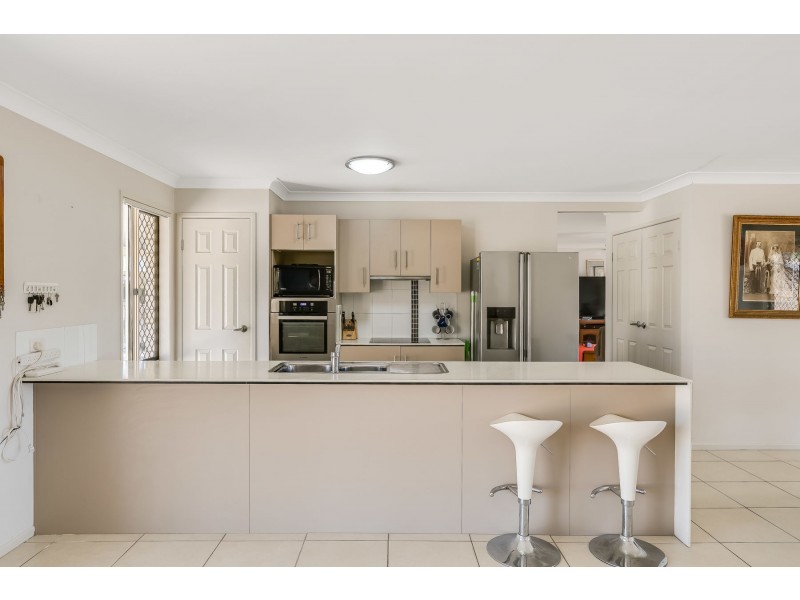 2 Jack Court, Murphys Creek QLD 4352