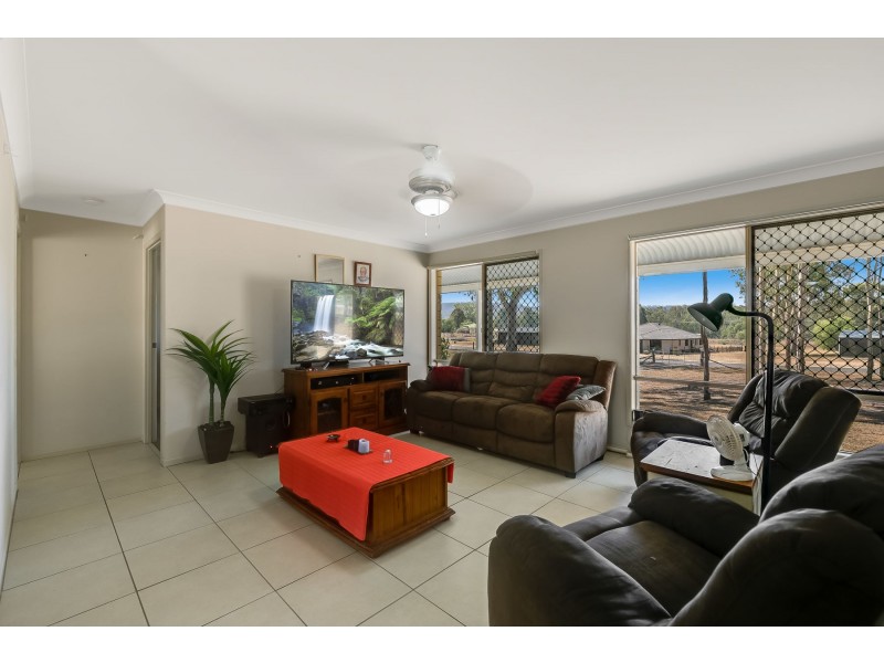 2 Jack Court, Murphys Creek QLD 4352