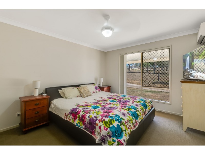 2 Jack Court, Murphys Creek QLD 4352