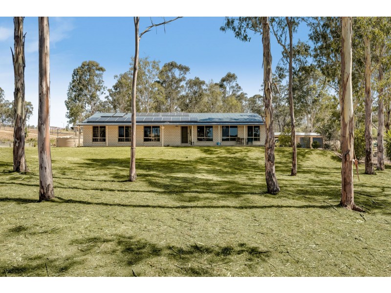 2 Jack Court, Murphys Creek QLD 4352