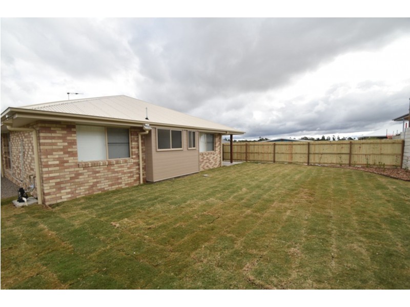 7 Grace View Street, Darling Heights QLD 4350