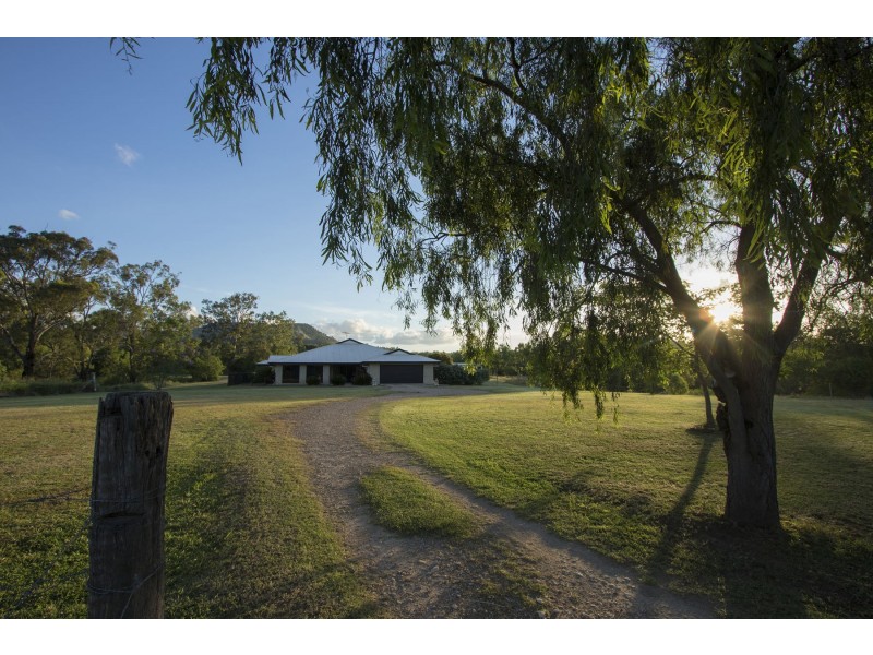 182 Hogers Road, Ropeley QLD 4343