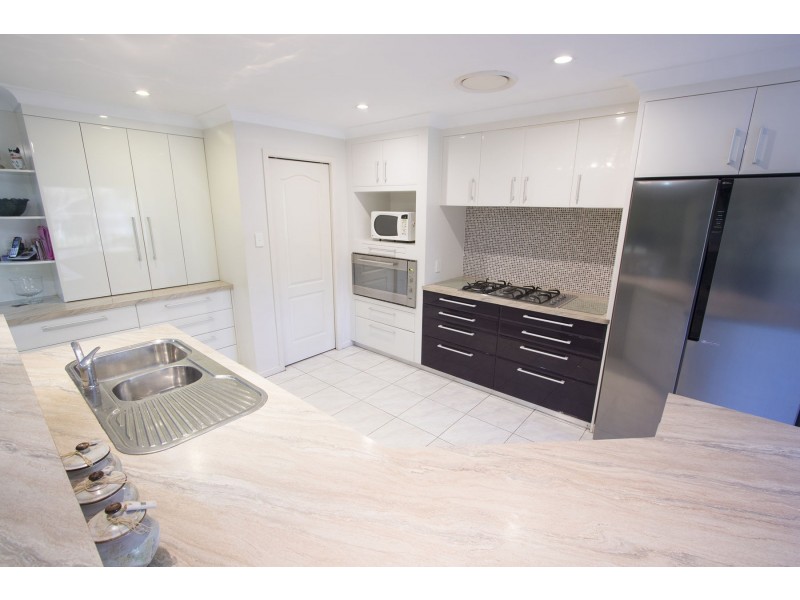 182 Hogers Road, Ropeley QLD 4343