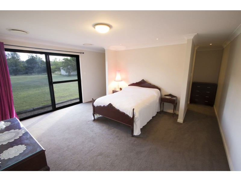 182 Hogers Road, Ropeley QLD 4343