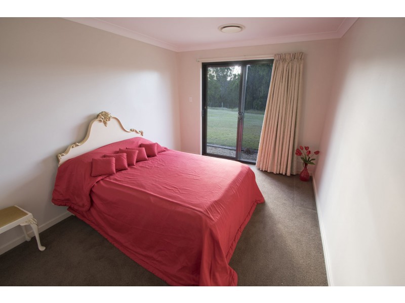 182 Hogers Road, Ropeley QLD 4343
